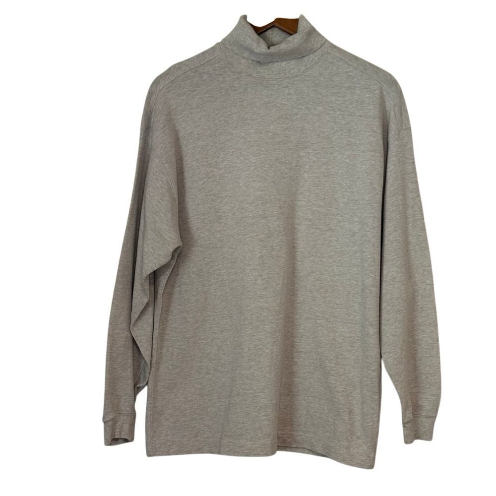 GAP Light Beige Long Sleeve Shirt. Size Small. Excellent Condition!